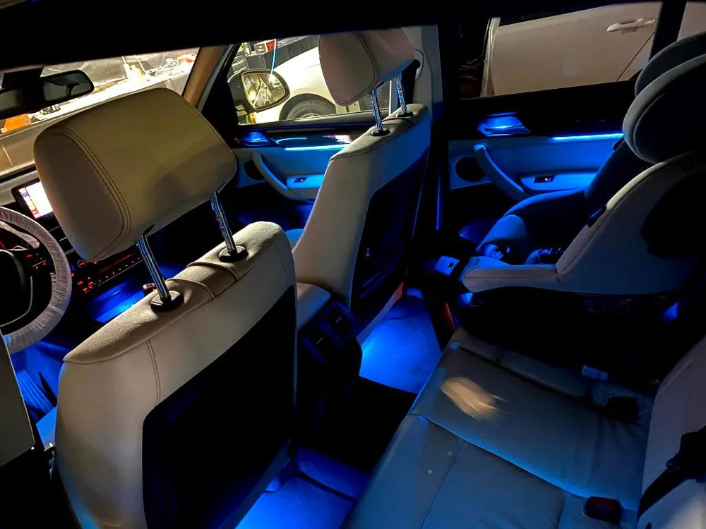 Підсвітка салону ambient light